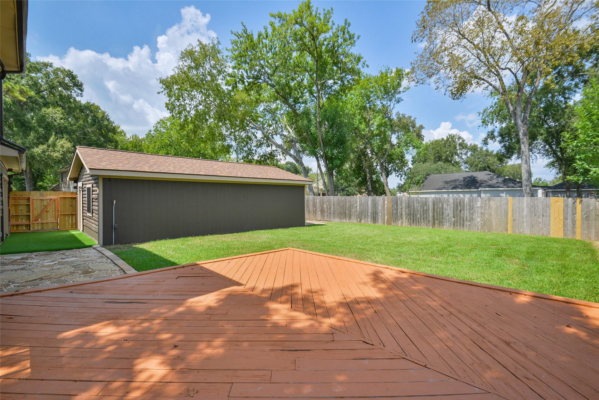 430 Binnacle Way, Crosby, TX 77532