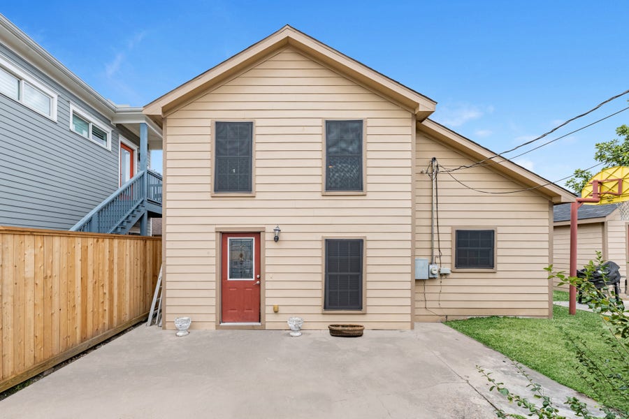 Property photo for 709 1/2 Gale Street, #APT, Houston, TX