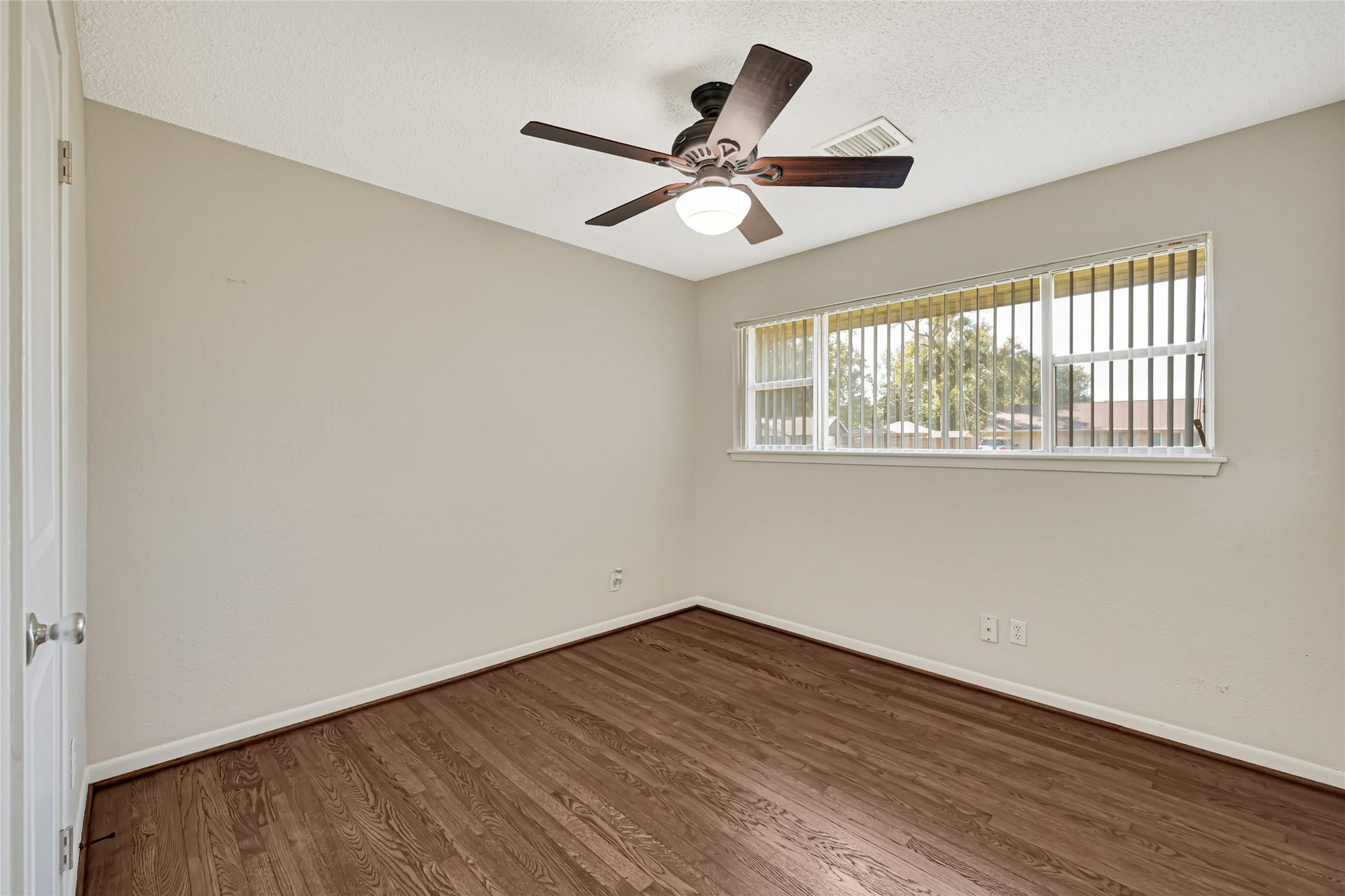 12738 Eastbrook Drive, Houston, TX 77013 12738 Eastbrook Drive, Houston, TX 77013