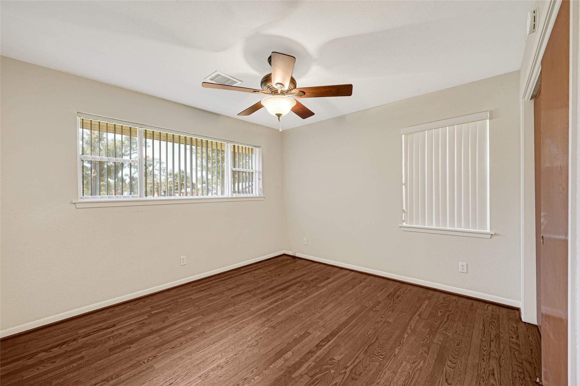 12738 Eastbrook Drive, Houston, TX 77013 12738 Eastbrook Drive, Houston, TX 77013