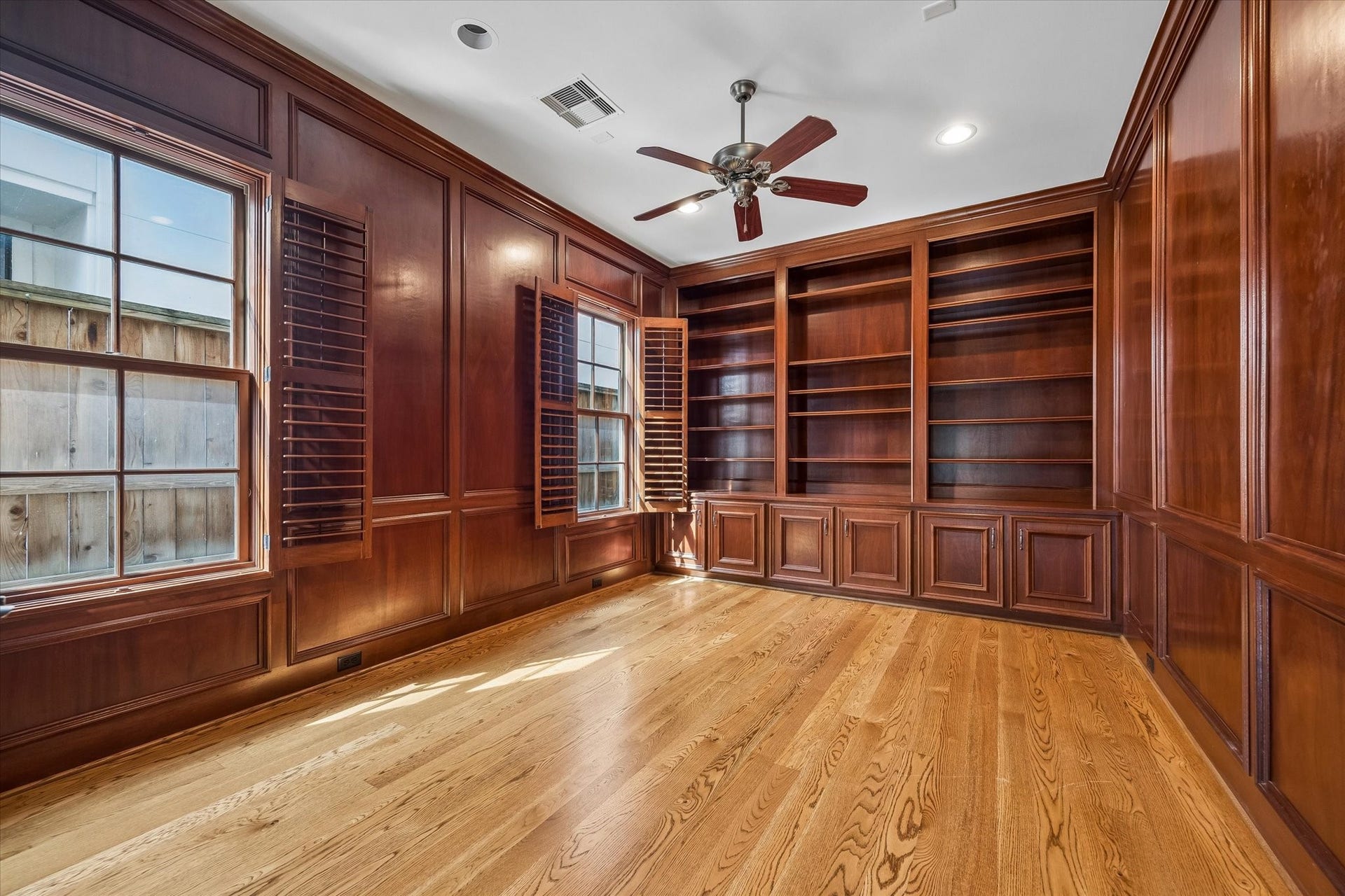 3903 Purdue Street, Houston, TX 77005