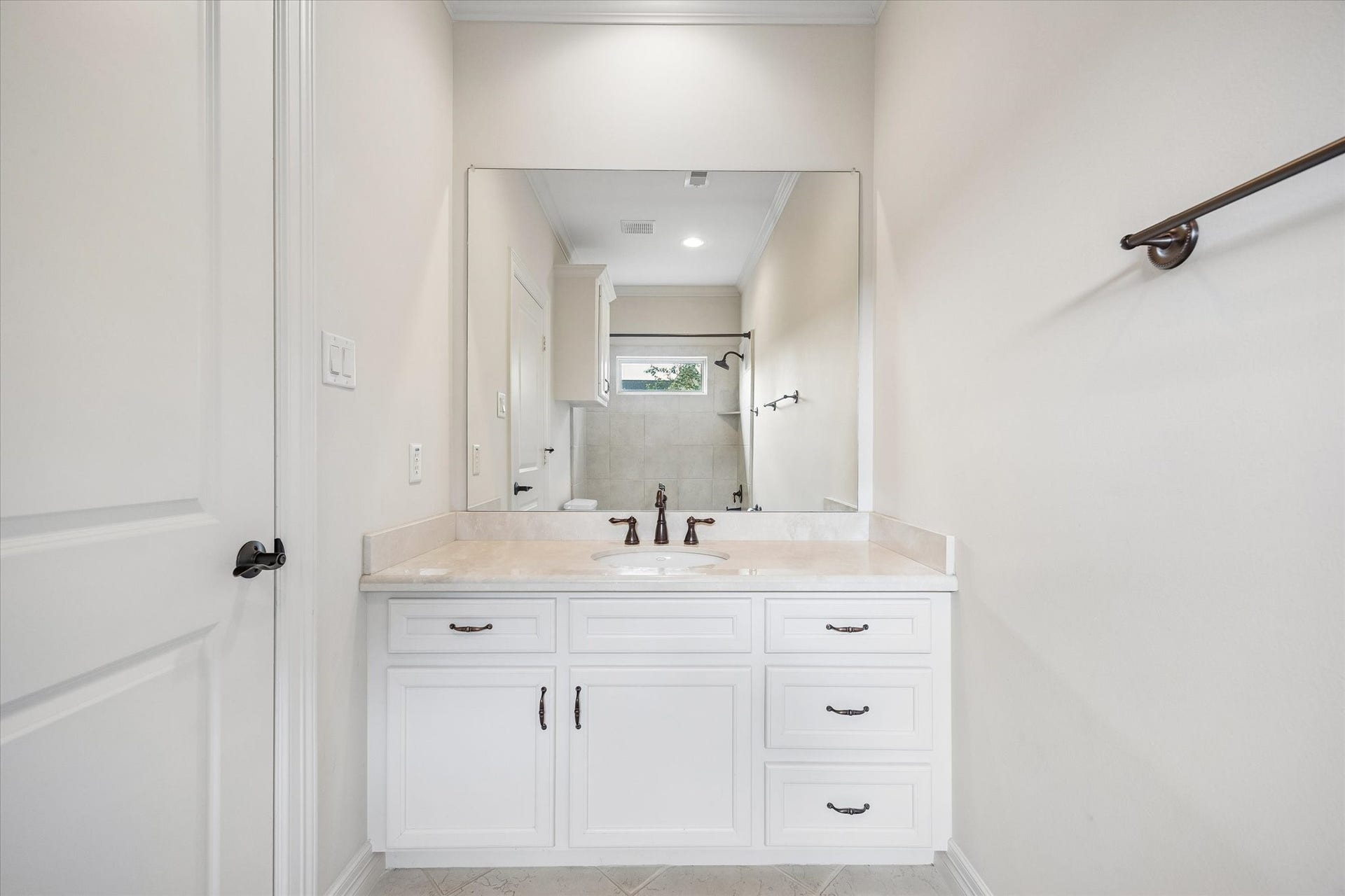 3903 Purdue Street, Houston, TX 77005