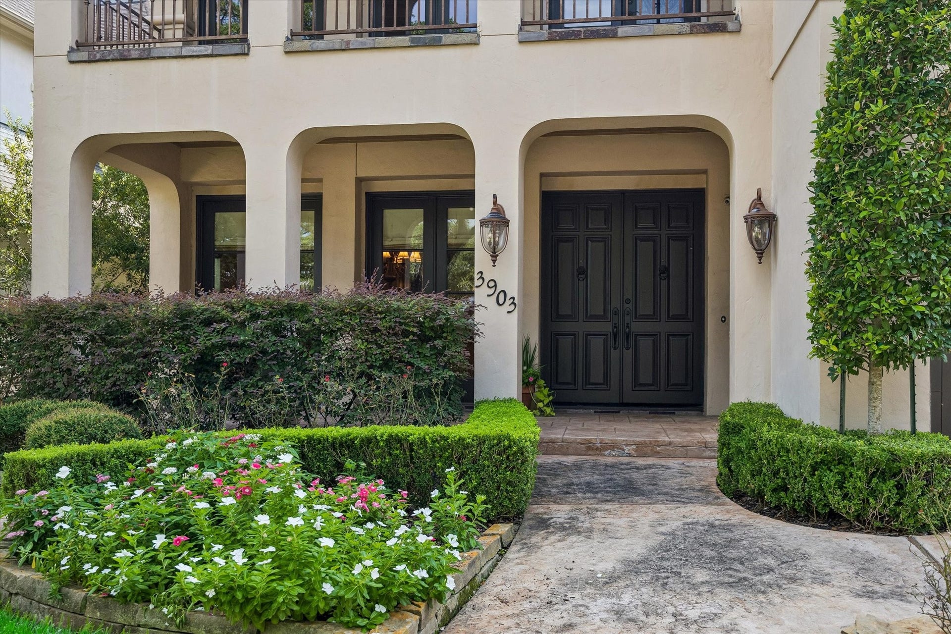 3903 Purdue Street, Houston, TX 77005