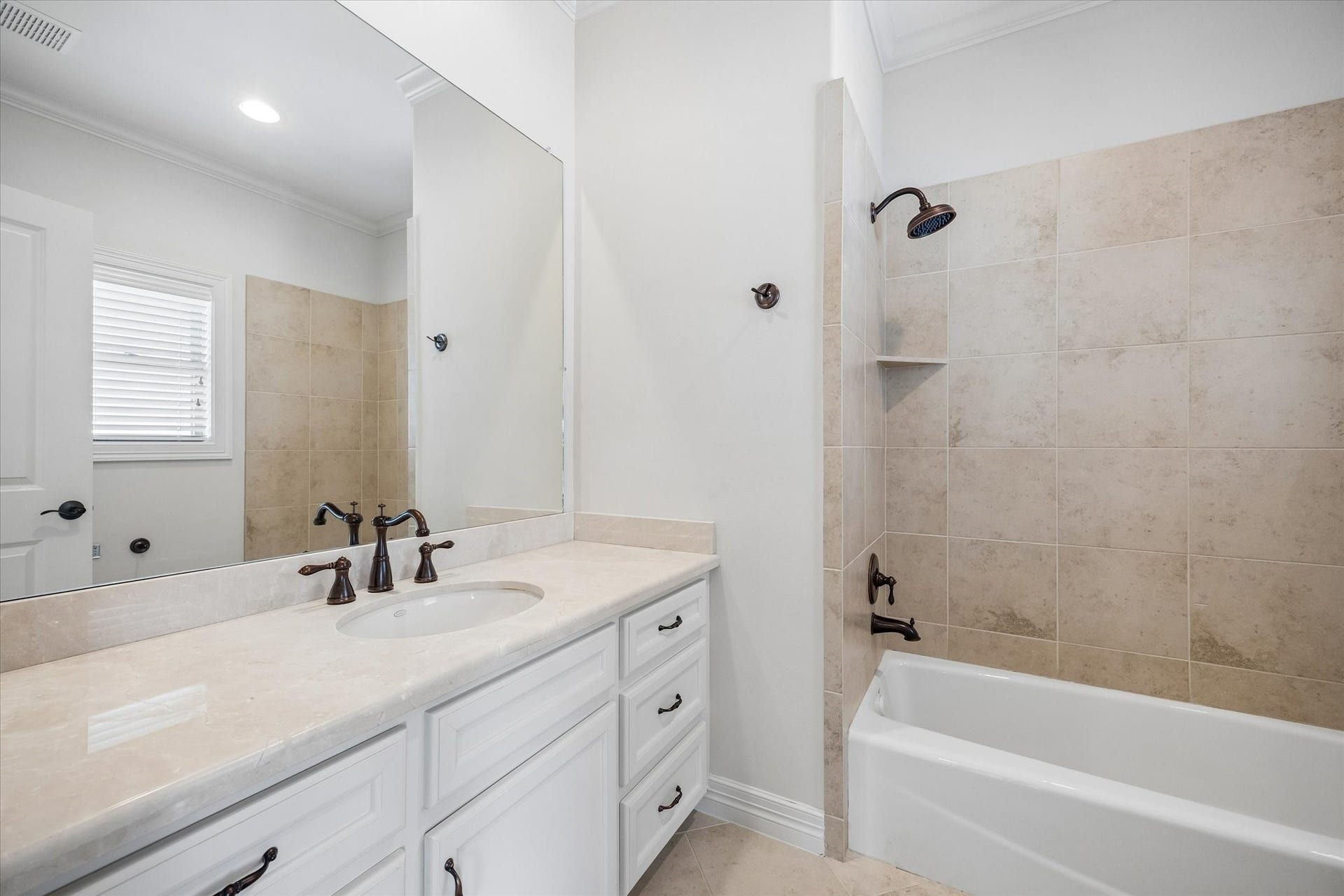 3903 Purdue Street, Houston, TX 77005