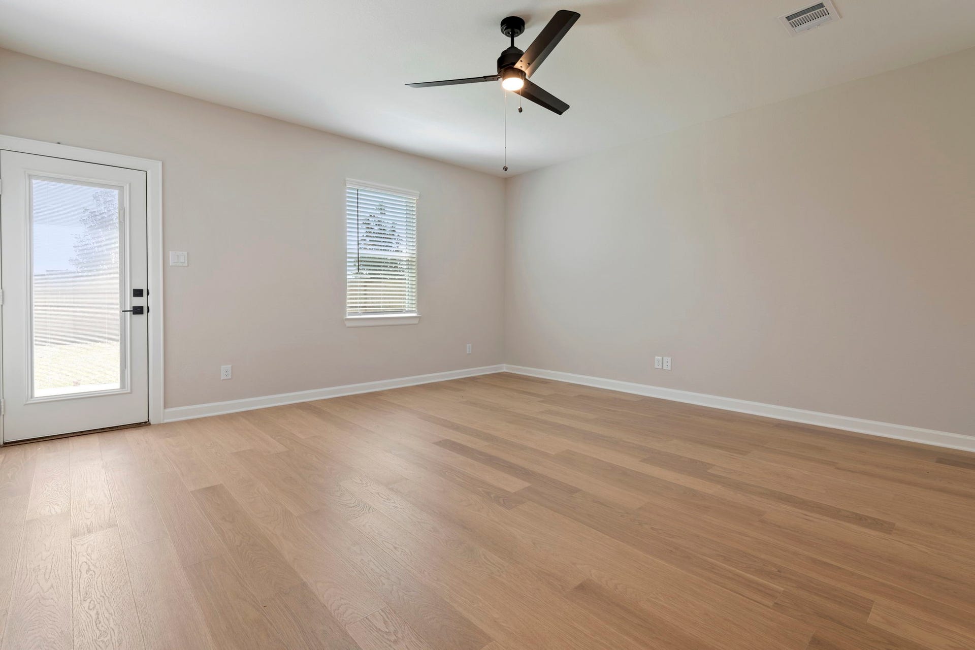 1107 Campside Drive, Beasley, TX 77417 1107 Campside Drive, Beasley, TX 77417