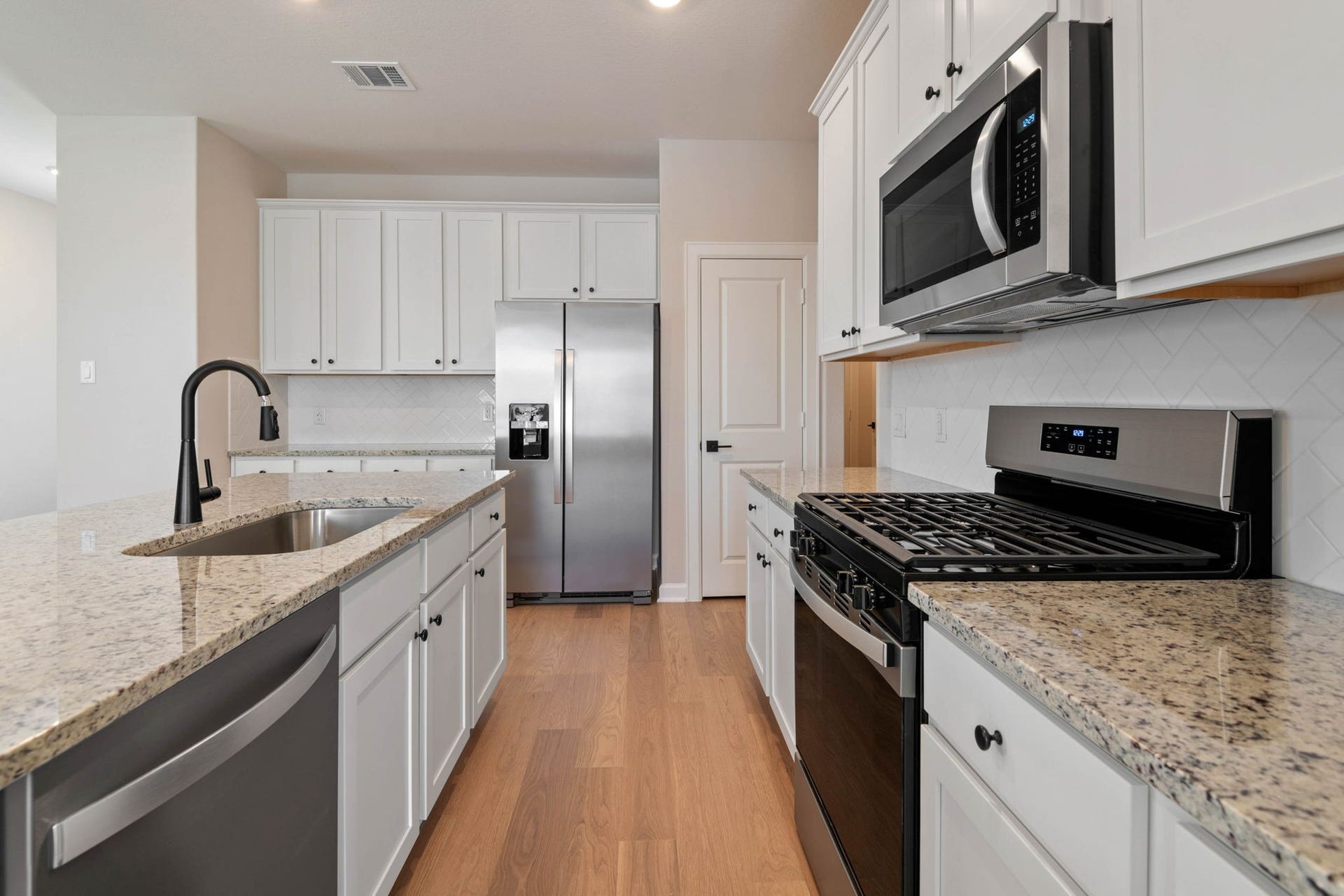1107 Campside Drive, Beasley, TX 77417 1107 Campside Drive, Beasley, TX 77417