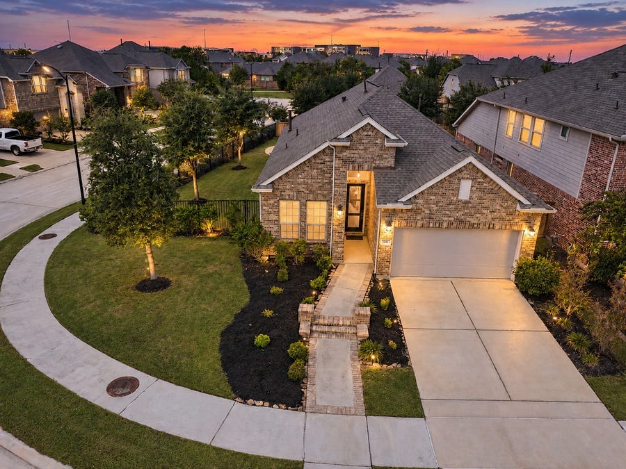 Property photo for 15411 Rainbow Trout Drive, Cypress, TX