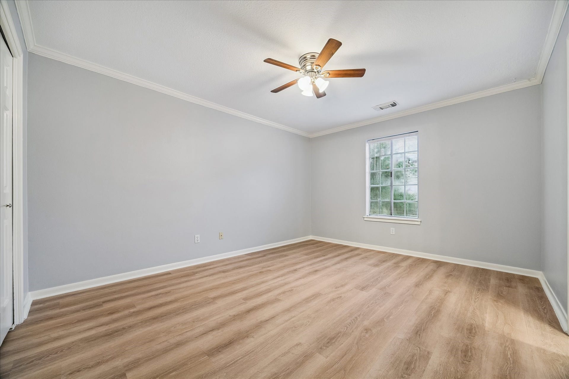 3622 Springhill Lane, Sugar Land, TX 77479 3622 Springhill Lane, Sugar Land, TX 77479