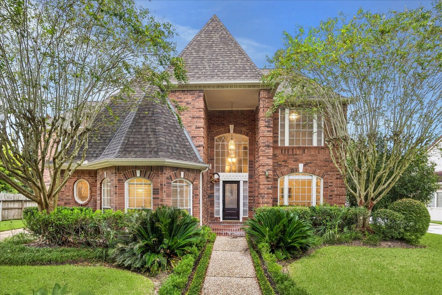 Property photo for 3622 Springhill Lane, Sugar Land, TX