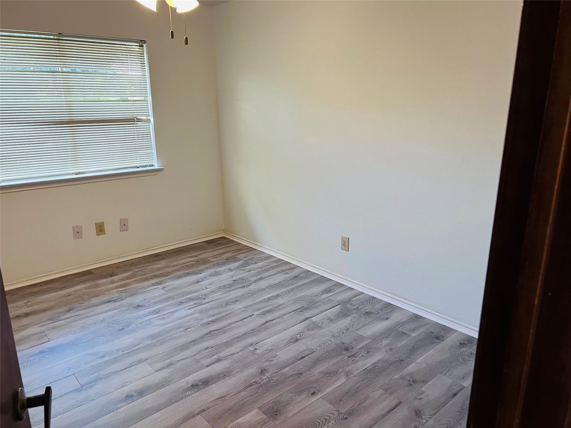 2239 Trail West Street, Sugar Land, TX 77478 2239 Trail West Street, Sugar Land, TX 77478
