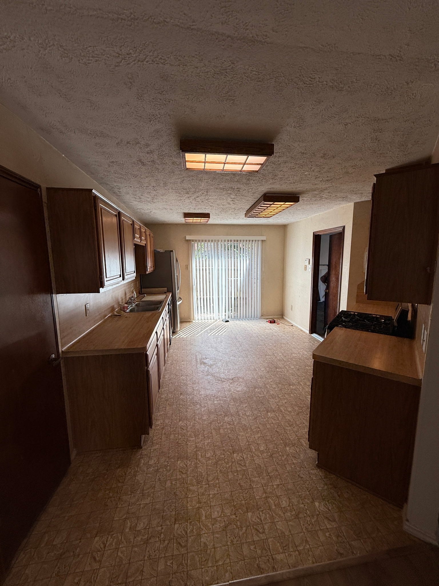 2239 Trail West Street, Sugar Land, TX 77478 2239 Trail West Street, Sugar Land, TX 77478
