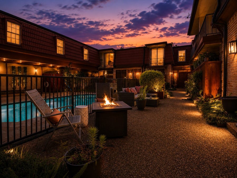 Property photo for 3401 Timmons Lane, #27, Houston, TX