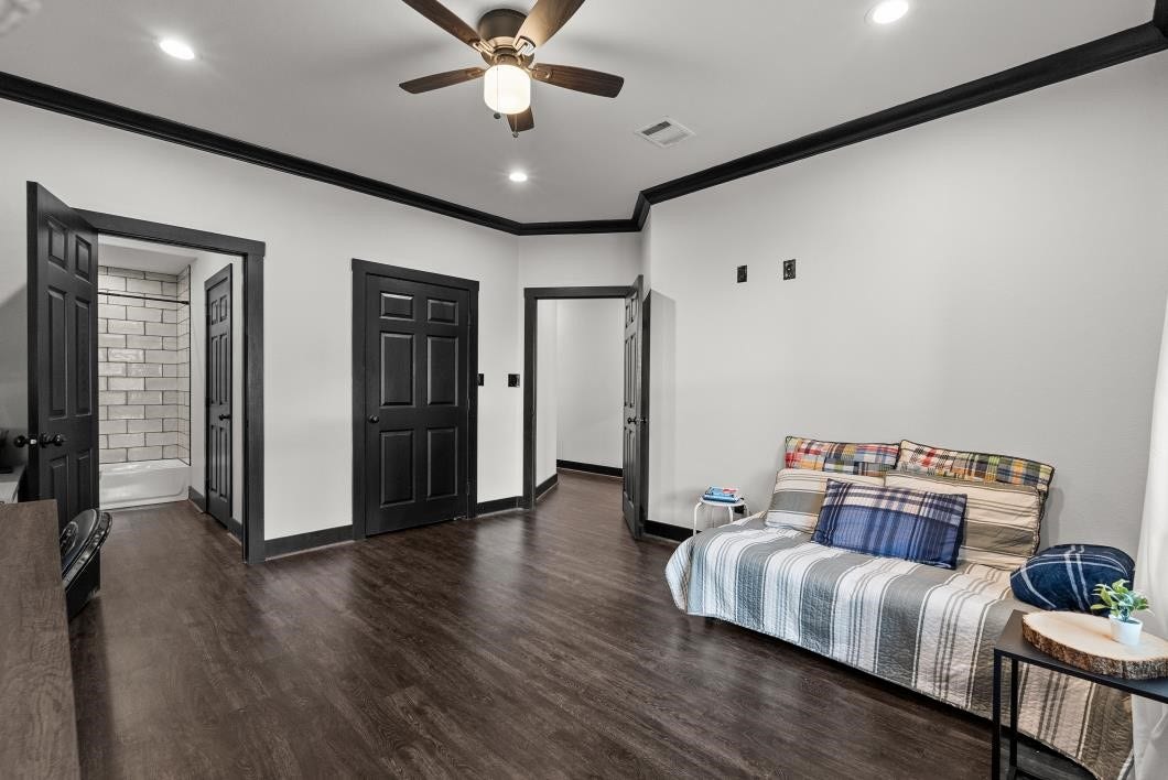 4514 Boulevard Street, Bacliff, TX 77518 4514 Boulevard Street, Bacliff, TX 77518