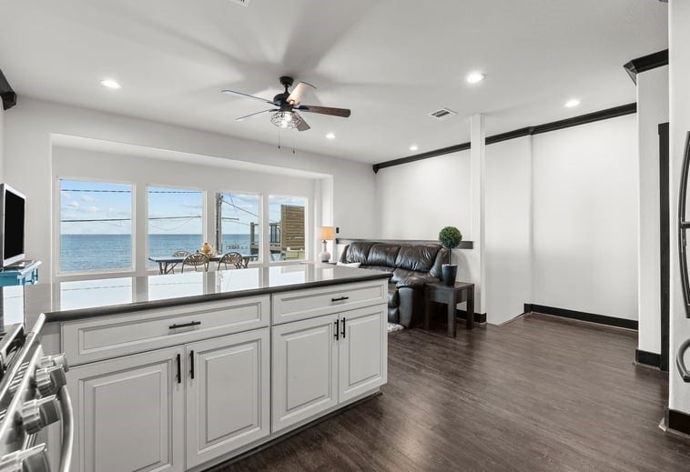 4514 Boulevard Street, Bacliff, TX 77518 4514 Boulevard Street, Bacliff, TX 77518