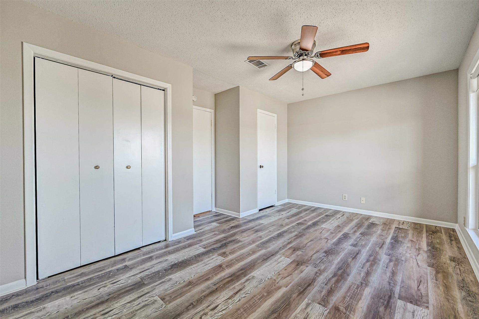 1817 Biovu Drive, Galveston, TX 77551