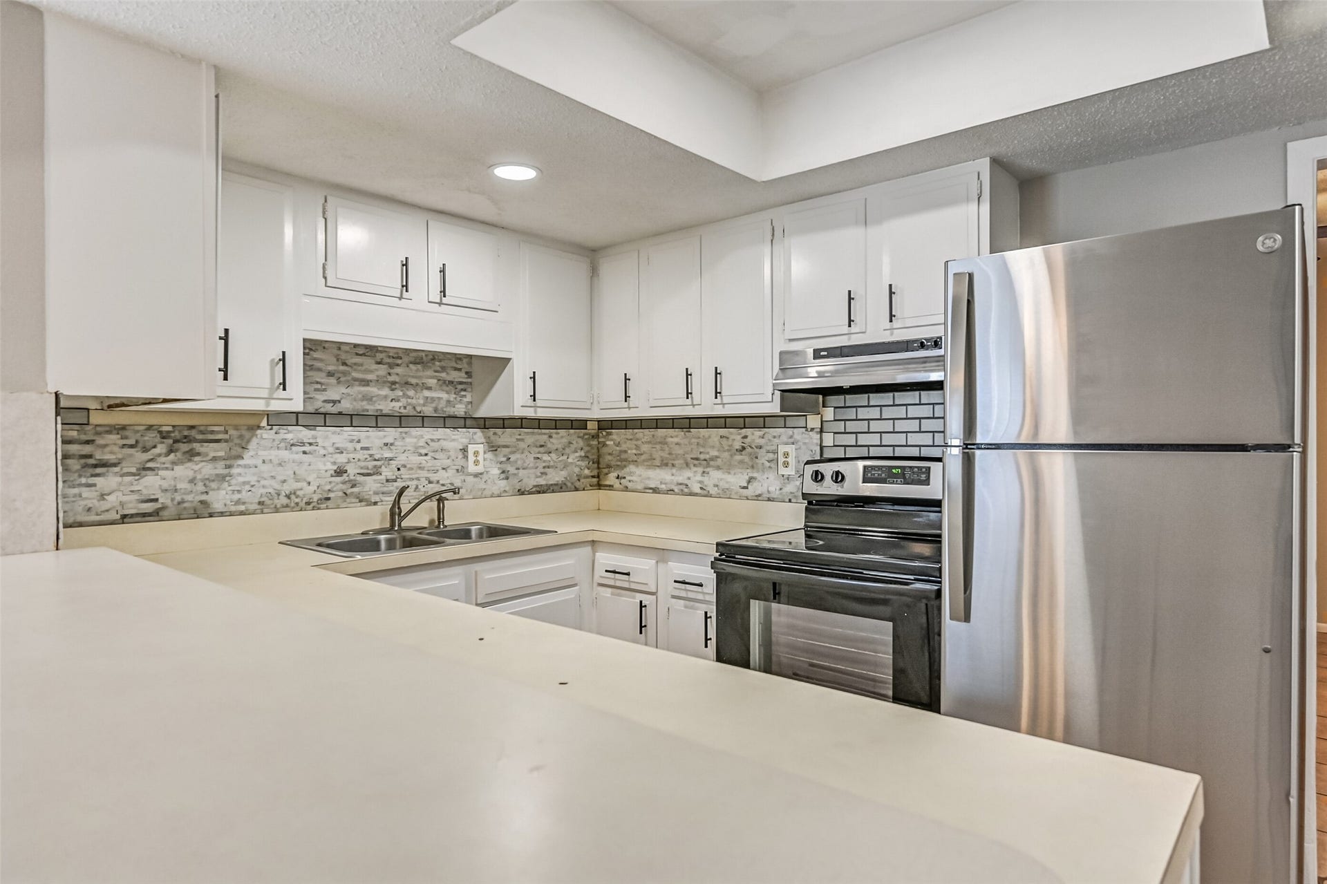 1817 Biovu Drive, Galveston, TX 77551