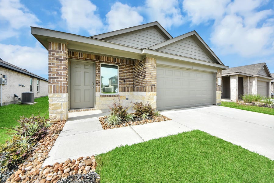 Property photo for 24435 Saddlestone Green Drive, Spring, TX