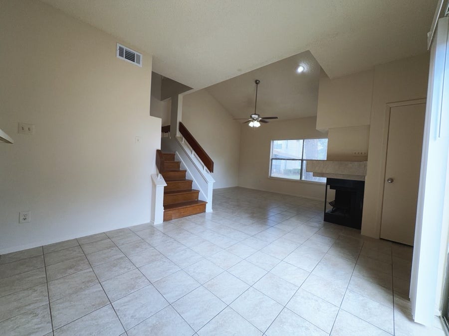 Property photo for 7900 Bissonnet Street, #D-1, Houston, TX