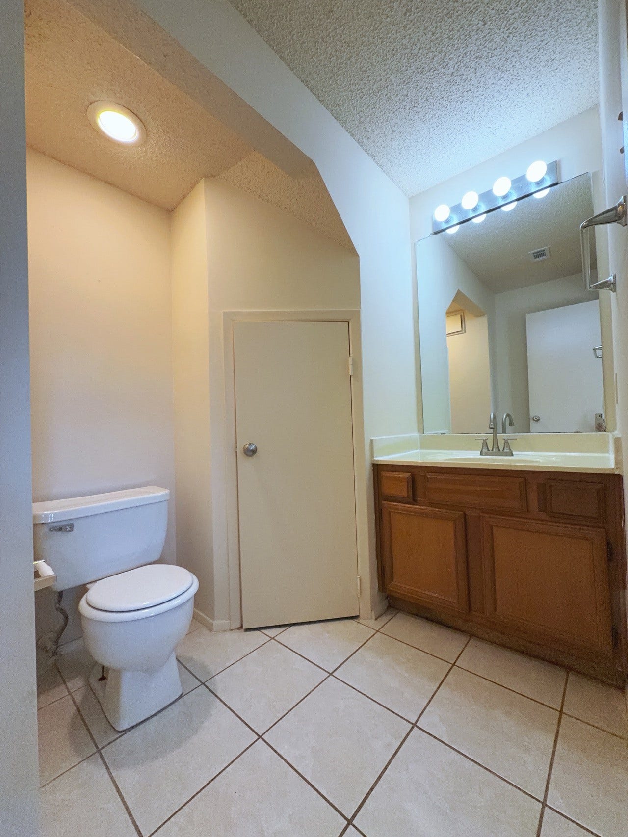 7900 Bissonnet Street, #D-1, Houston, TX 77074