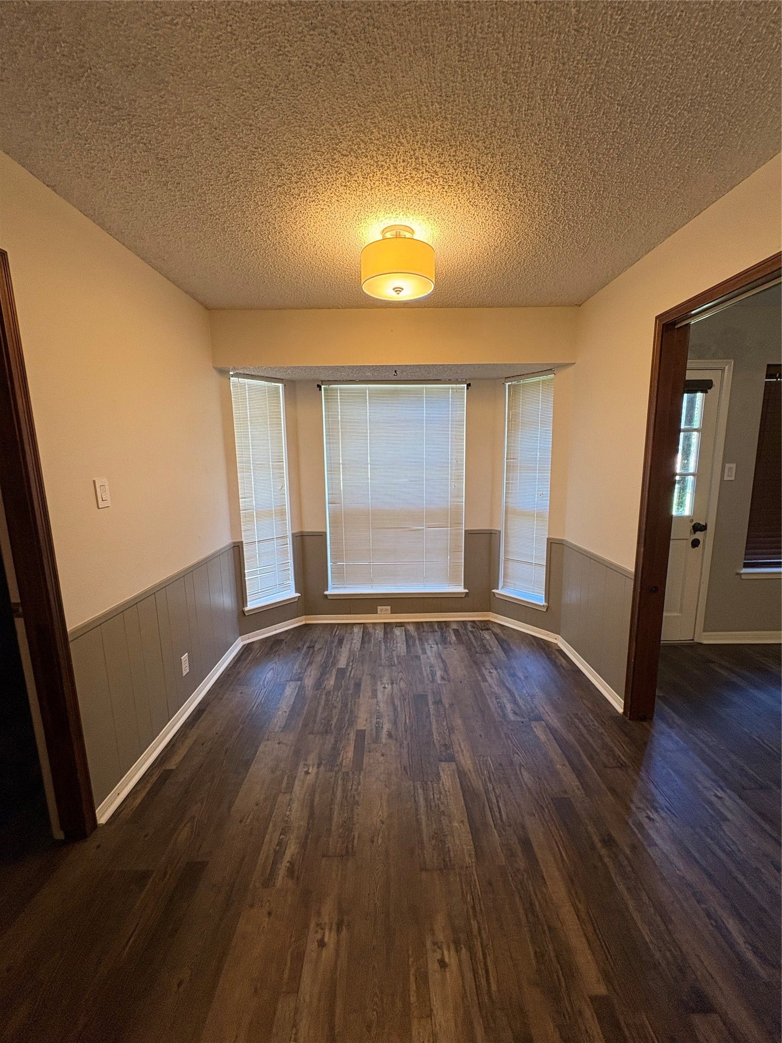 124 Tamarisk Trail, Lake Jackson, TX 77566 124 Tamarisk Trail, Lake Jackson, TX 77566