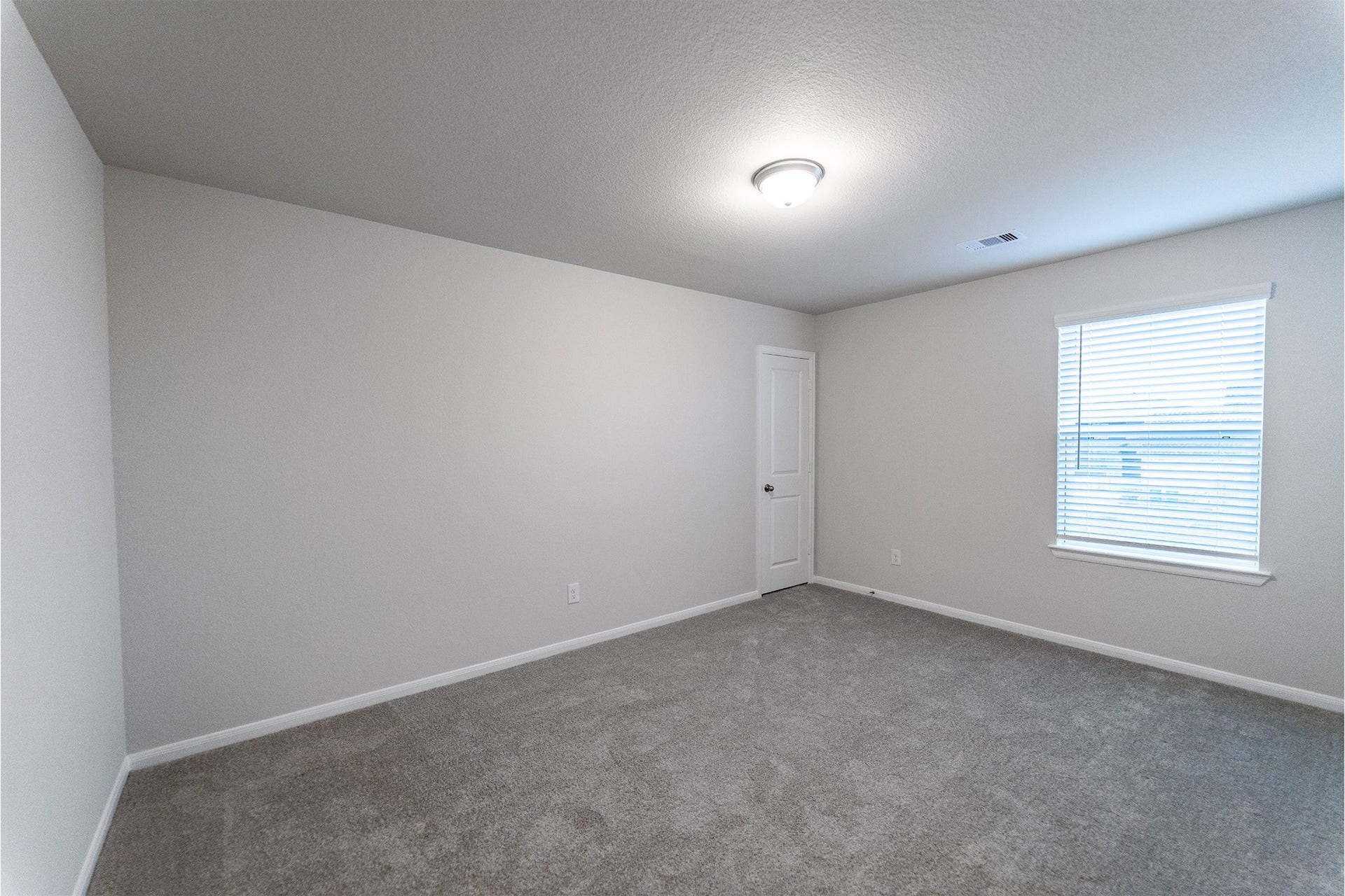 2818 Blue Iolite Drive, Iowa Colony, TX 77583 2818 Blue Iolite Drive, Iowa Colony, TX 77583