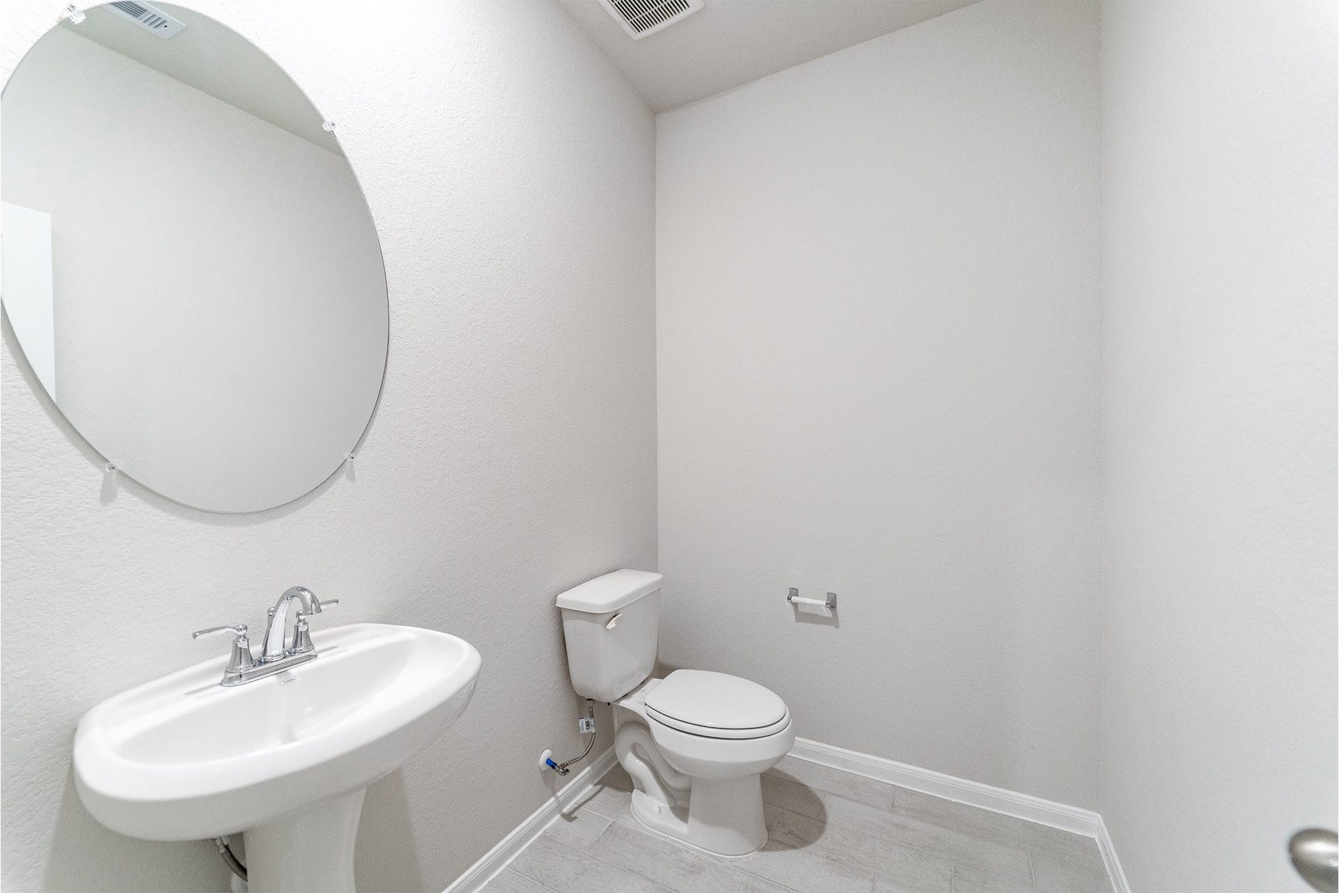 2818 Blue Iolite Drive, Iowa Colony, TX 77583 2818 Blue Iolite Drive, Iowa Colony, TX 77583