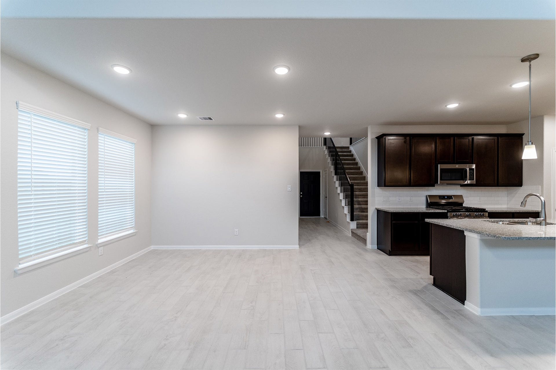 2818 Blue Iolite Drive, Iowa Colony, TX 77583 2818 Blue Iolite Drive, Iowa Colony, TX 77583