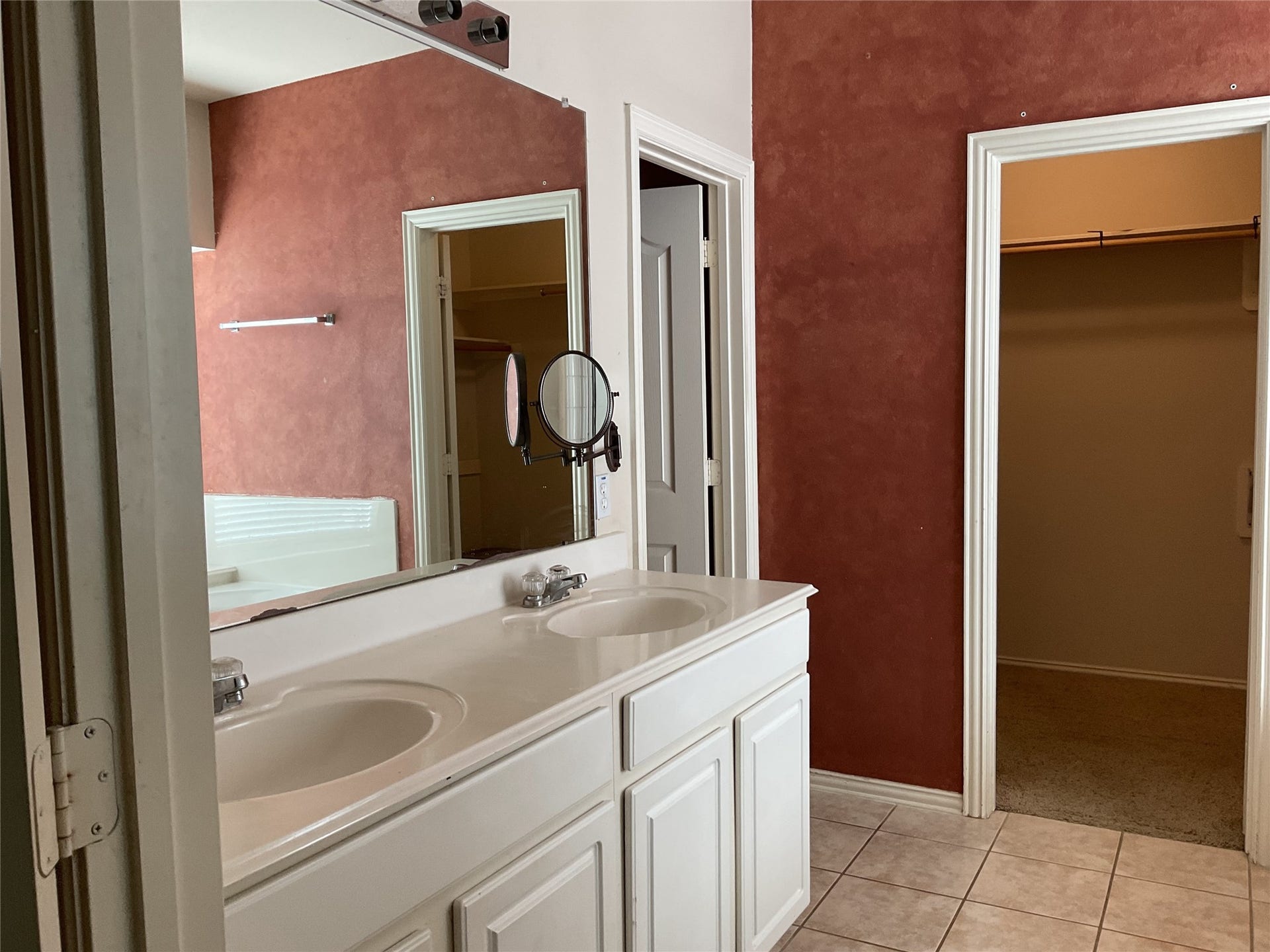 12018 Carol Lane, Pinehurst, TX 77362