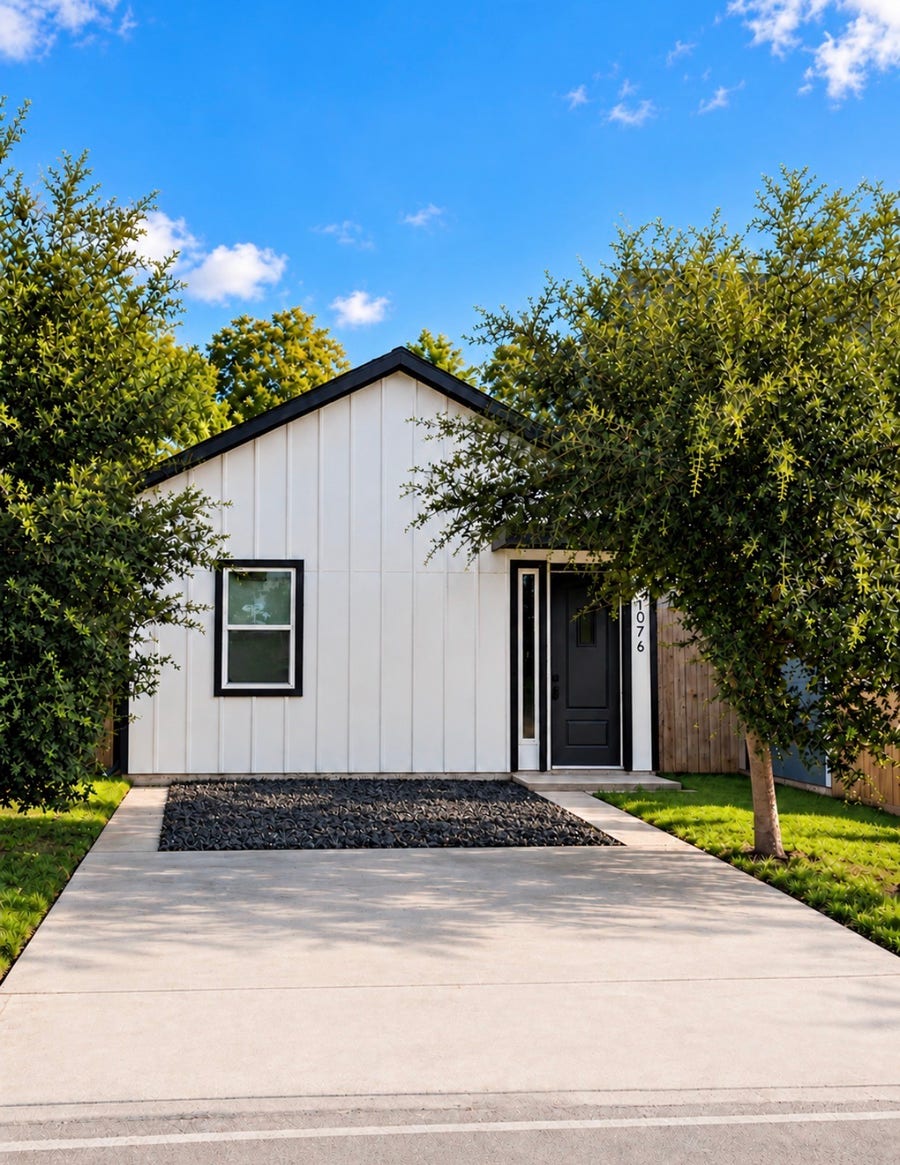 Property photo for 1076 Dewalt Street, Houston, TX