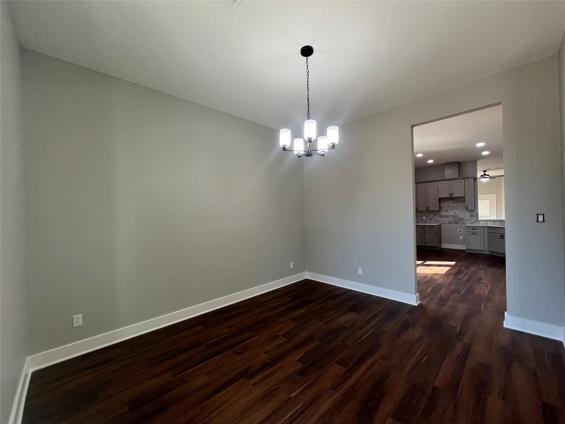 28811 Champion Oaks Dr, Magnolia, TX 77354 28811 Champion Oak dining next to kitchen