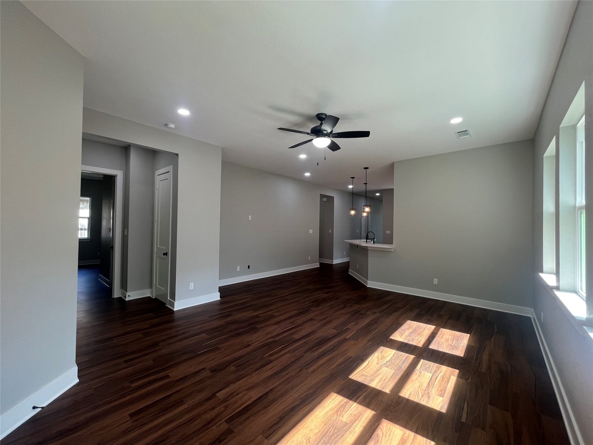 28811 Champion Oaks Dr, Magnolia, TX 77354 28811 Champion Oak open living
