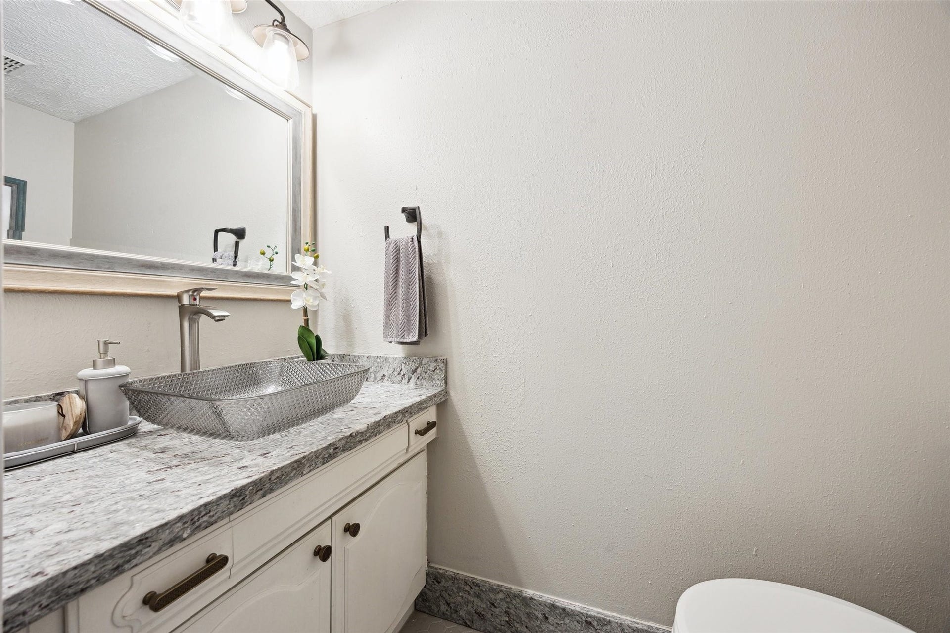 503 N Post Oak Lane, #503, Houston, TX 77024