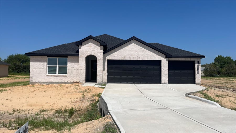Property photo for 6610 Kingfisher Lane, Beasley, TX