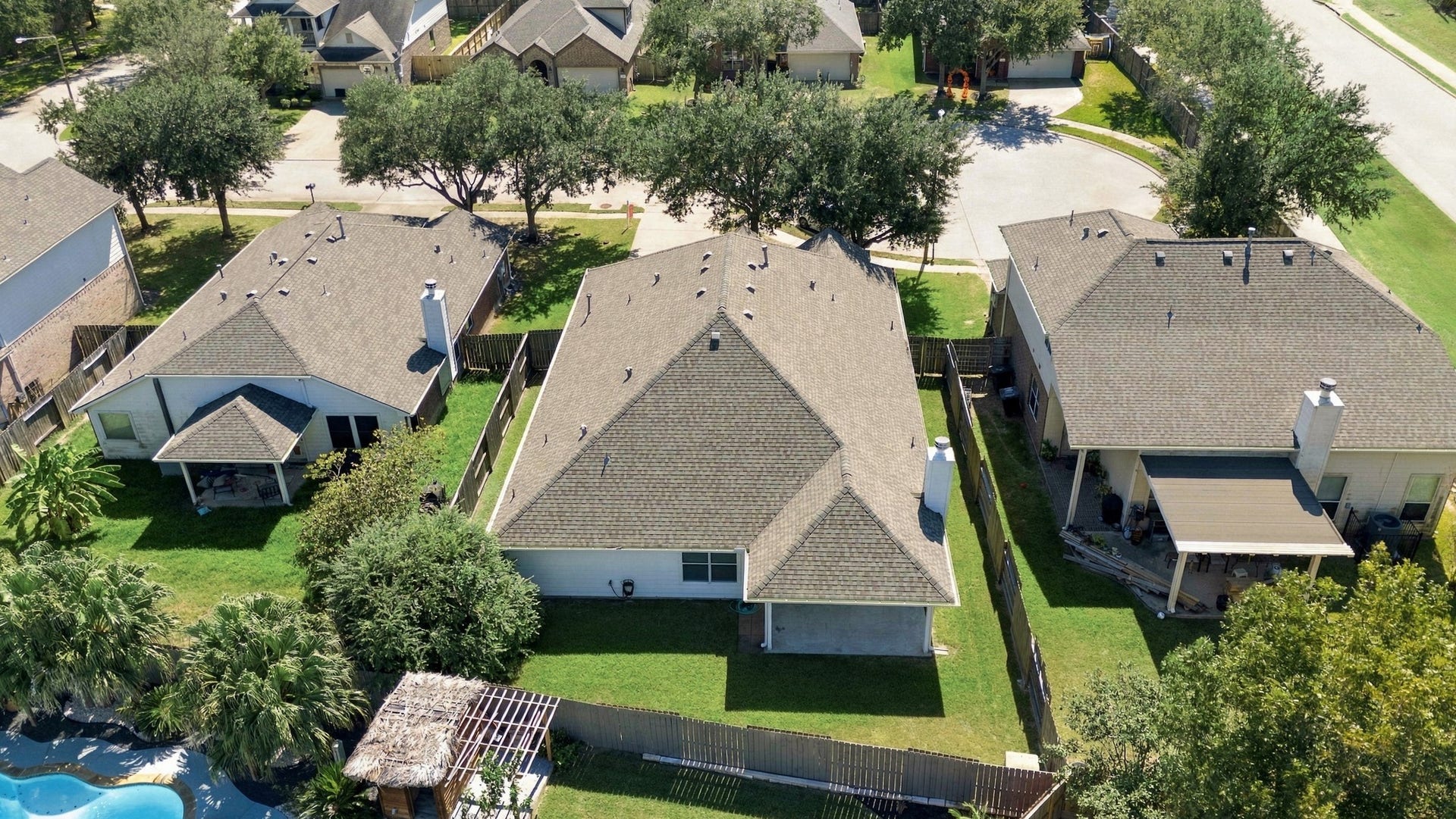 3012 Kings Isle Lane, Dickinson, TX 77539 3012 Kings Isle Lane, Dickinson, TX 77539