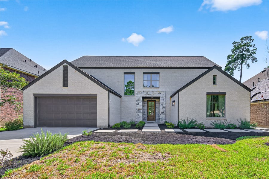 Property photo for 1926 Graystone Hills Drive, Conroe, TX