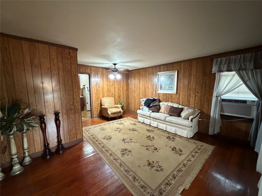 Property photo for 7326 Eisenhower Road, Houston, TX
