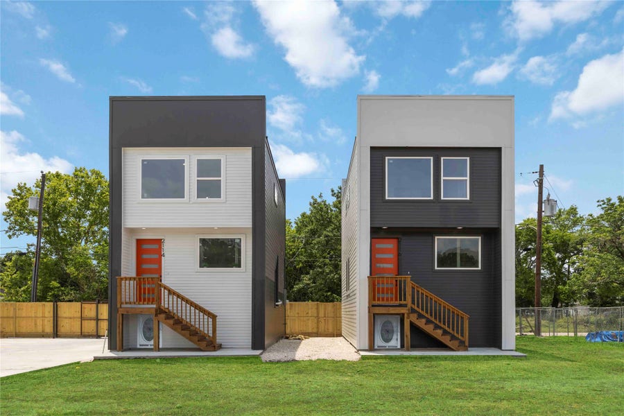 Property photo for 2118 Des Chaumes Street, Houston, TX