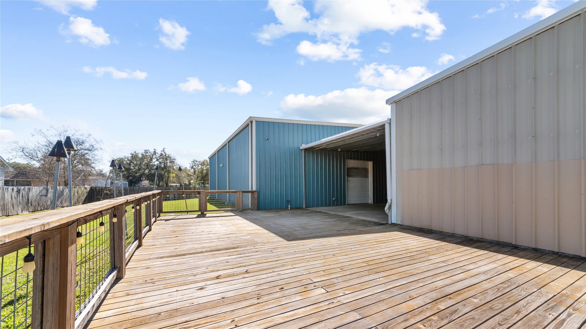 341 5th Street, Dickinson, TX 77539 341 5th Street, Dickinson, TX 77539