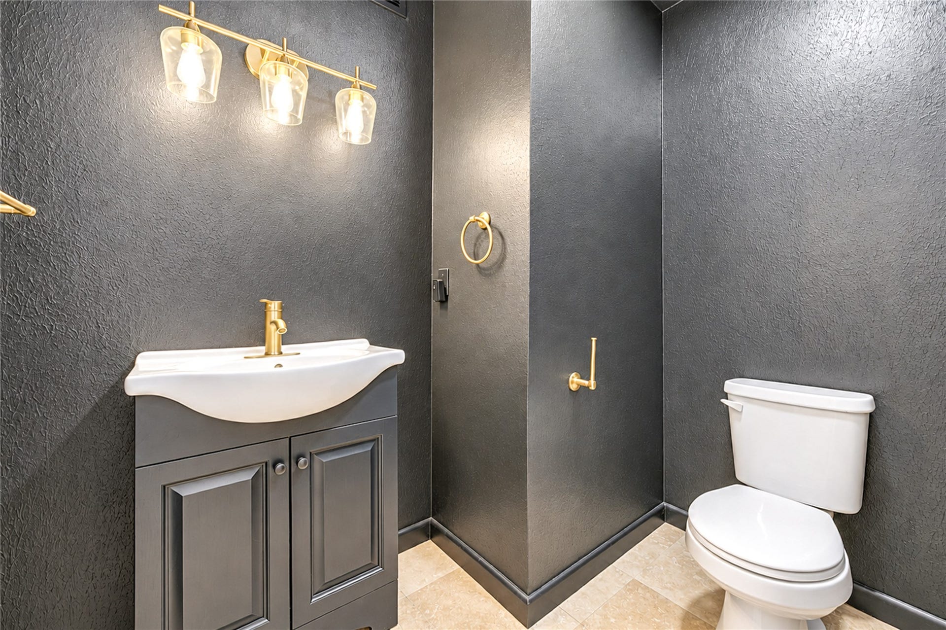 9400 Doliver Drive, #42, Houston, TX 77063 9400 Doliver Drive, #42, Houston, TX 77063