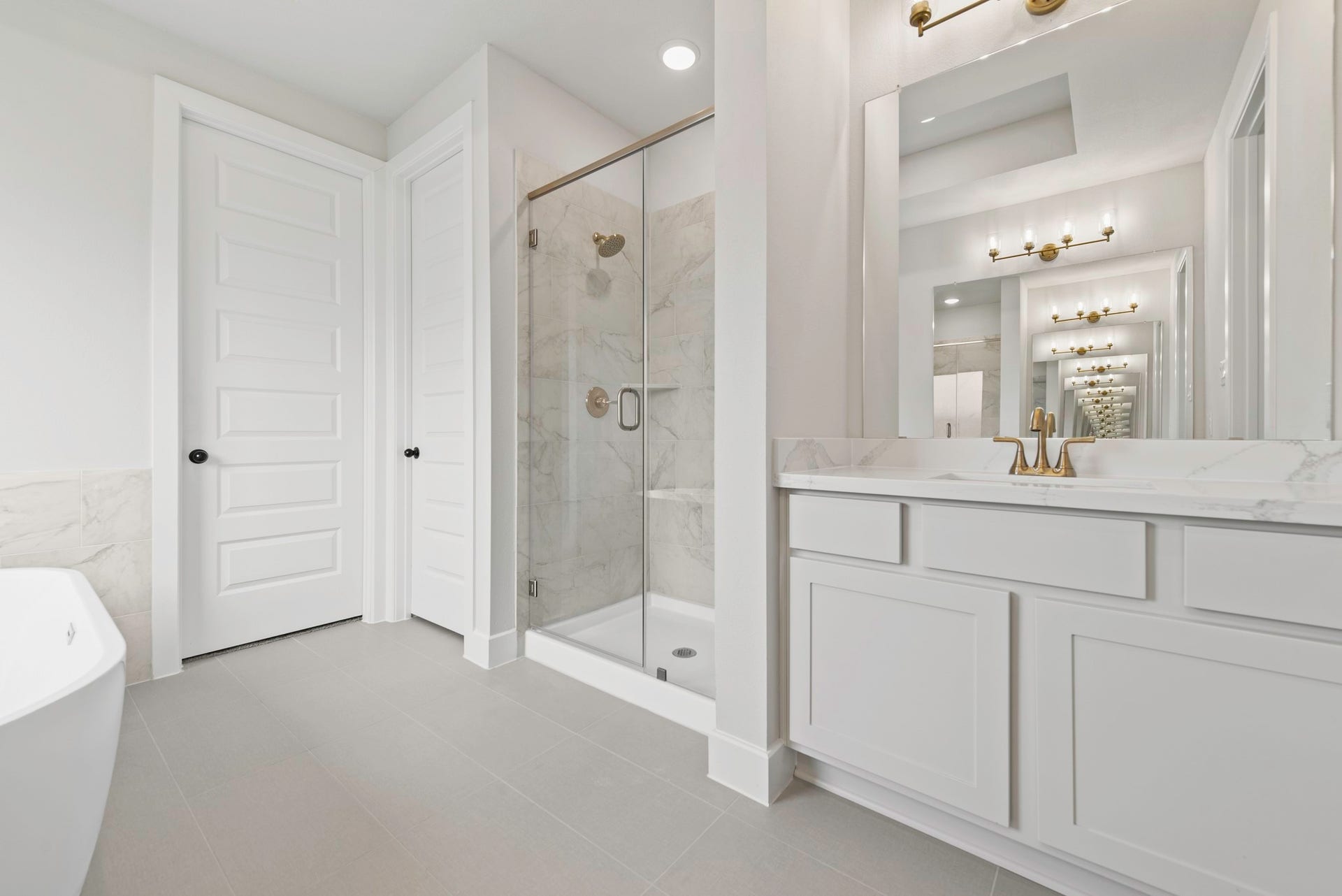 15818 Swan Lake Lane, Conroe, TX 77302