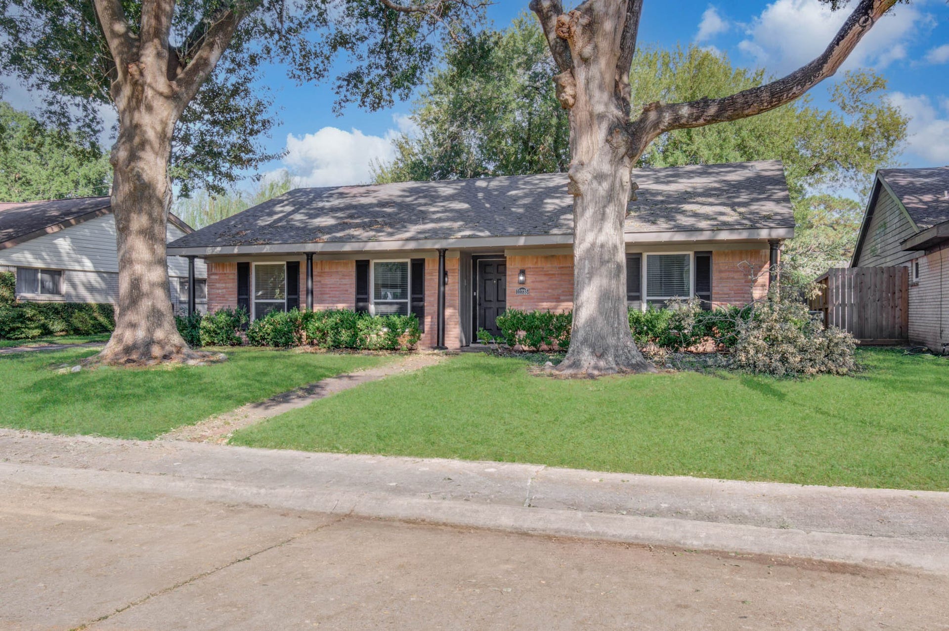 11735 N Perry Avenue, Houston, TX 77071 11735 N Perry Avenue, Houston, TX 77071