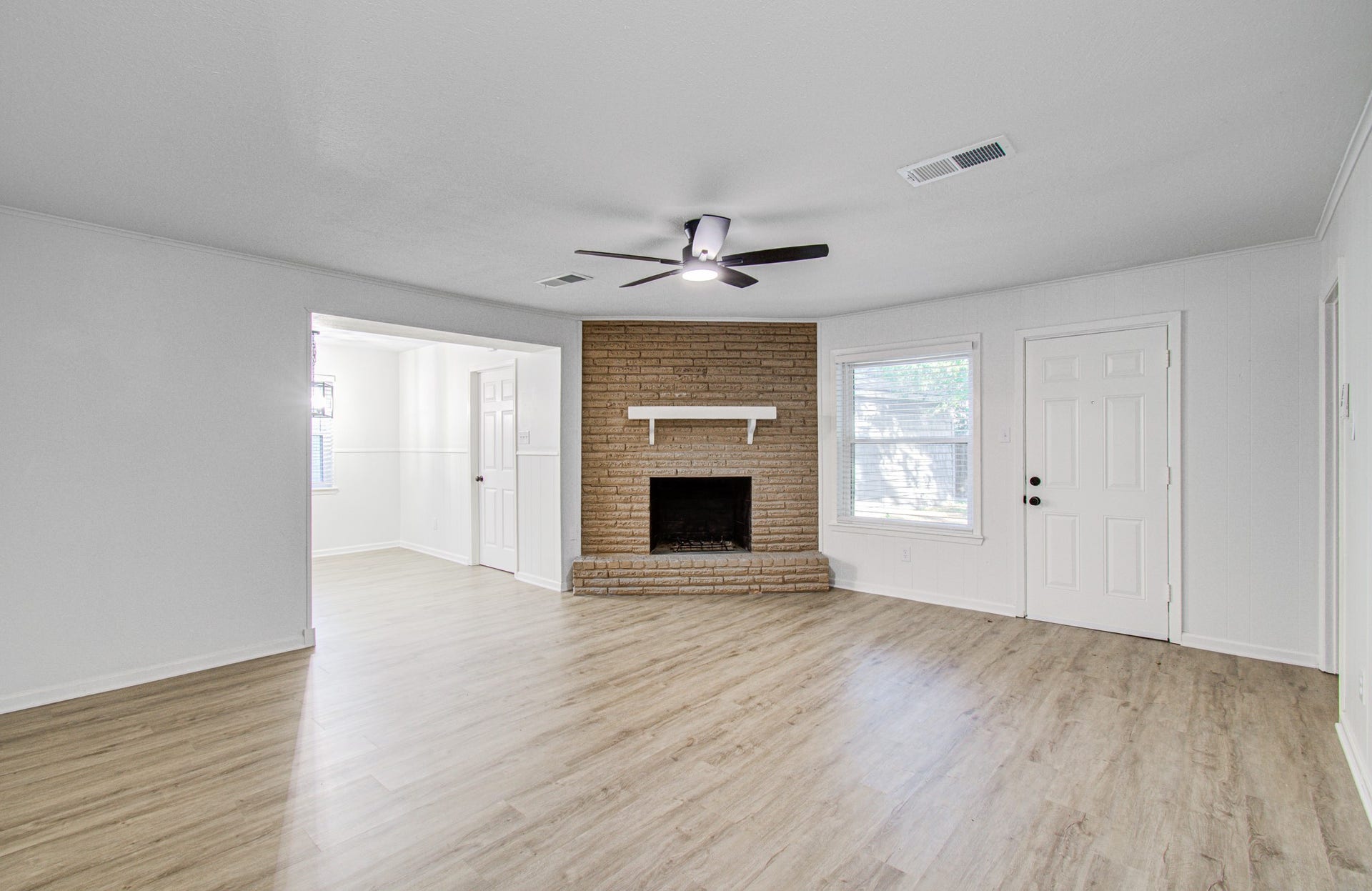 11735 N Perry Avenue, Houston, TX 77071 11735 N Perry Avenue, Houston, TX 77071