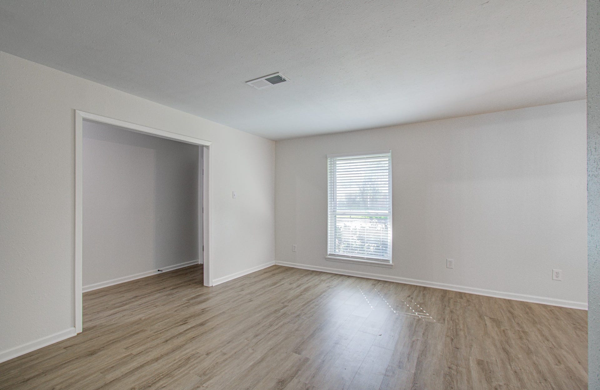 11735 N Perry Avenue, Houston, TX 77071 11735 N Perry Avenue, Houston, TX 77071