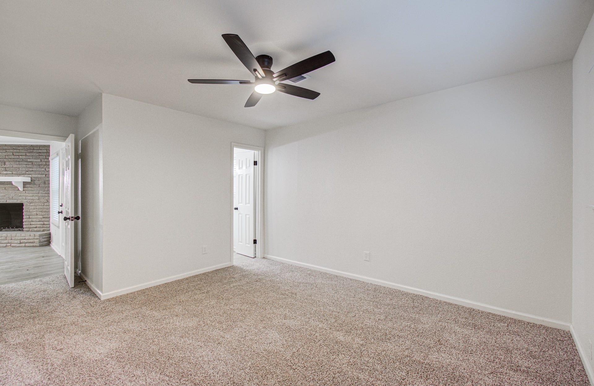 11735 N Perry Avenue, Houston, TX 77071 11735 N Perry Avenue, Houston, TX 77071