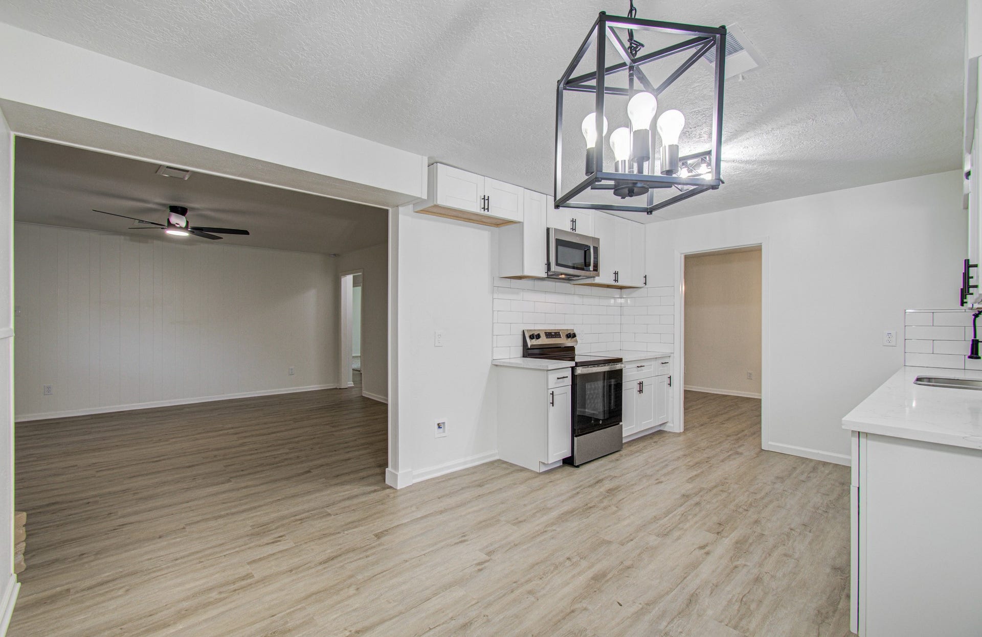 11735 N Perry Avenue, Houston, TX 77071 11735 N Perry Avenue, Houston, TX 77071