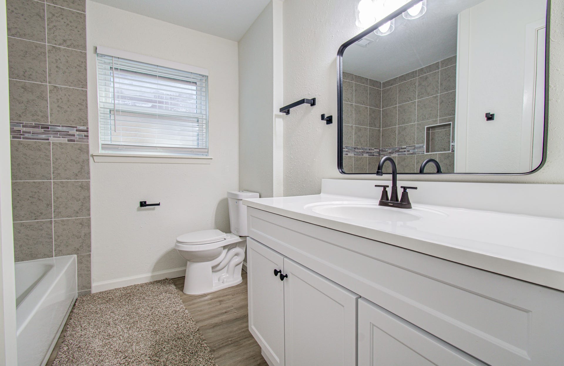 11735 N Perry Avenue, Houston, TX 77071 11735 N Perry Avenue, Houston, TX 77071
