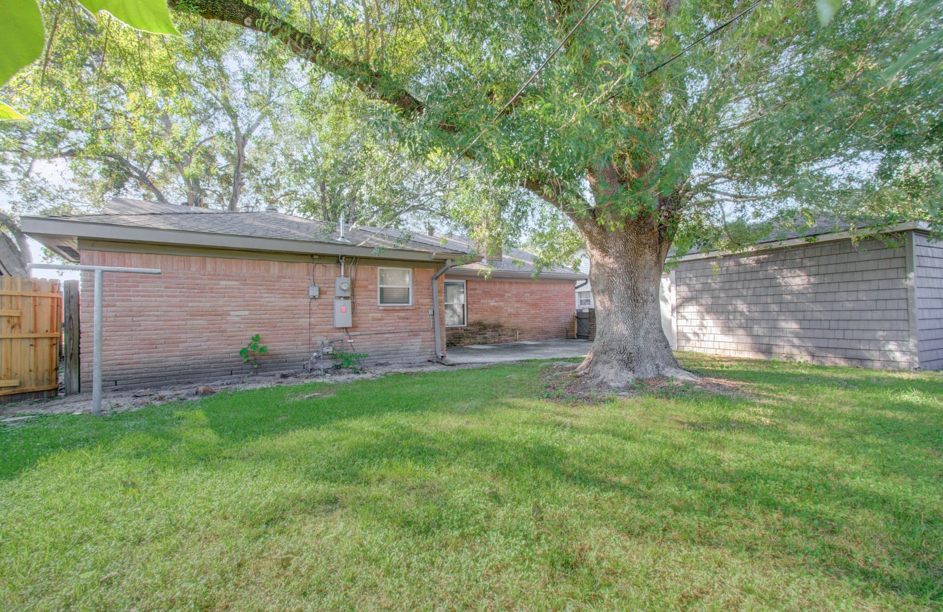 11735 N Perry Avenue, Houston, TX 77071 11735 N Perry Avenue, Houston, TX 77071