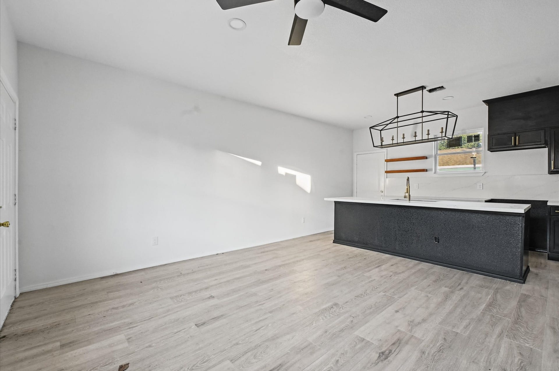 7939 Goode Street, Houston, TX 77012
