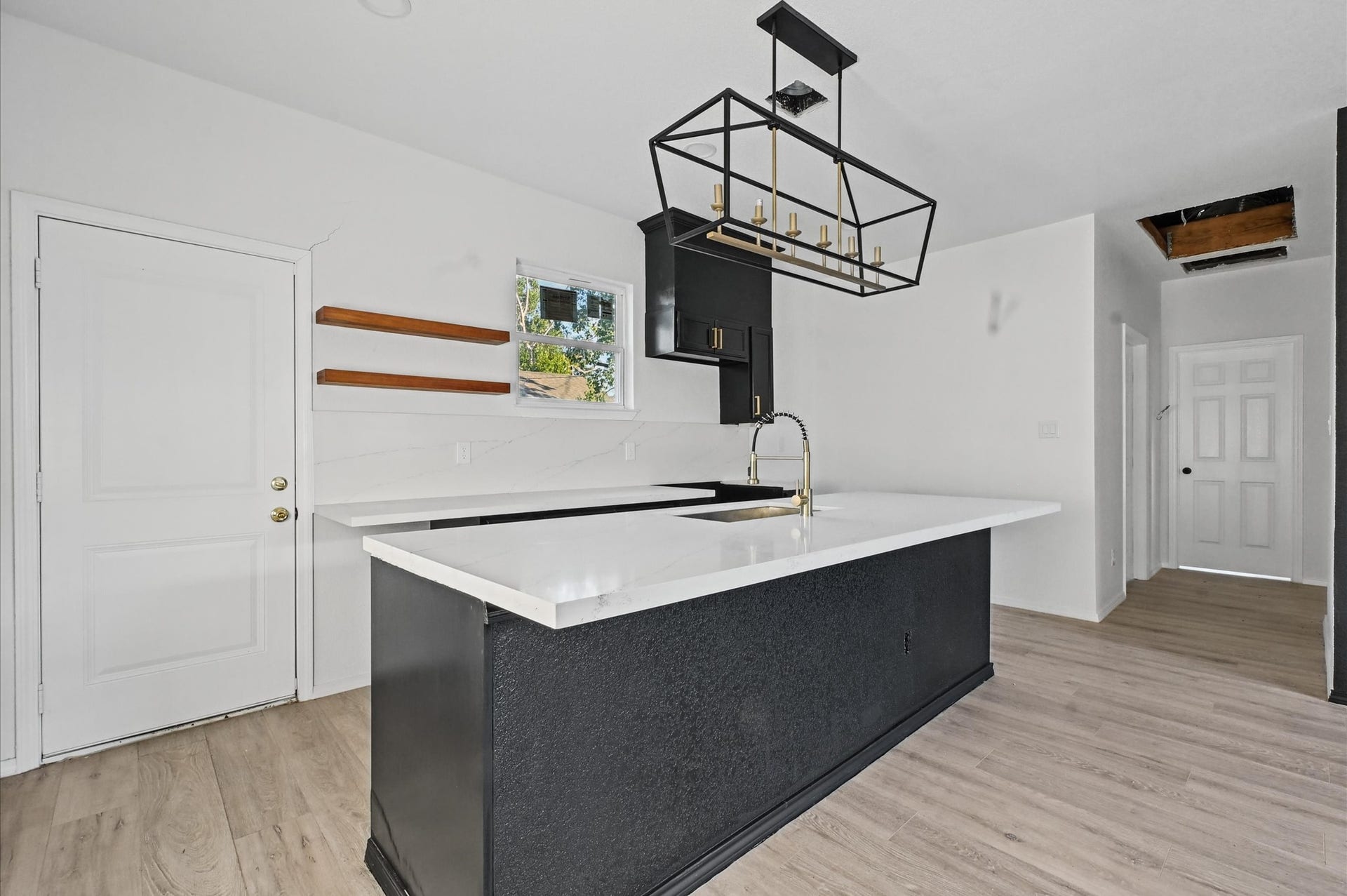 7939 Goode Street, Houston, TX 77012