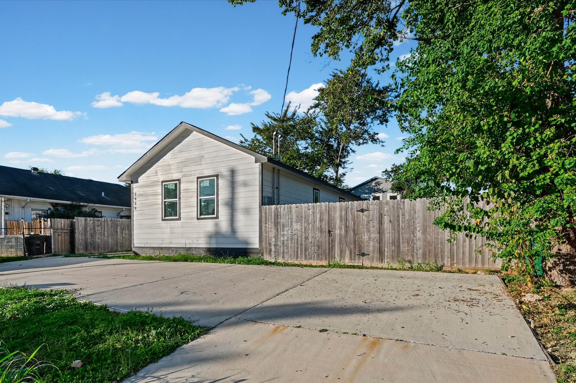 7939 Goode Street, Houston, TX 77012